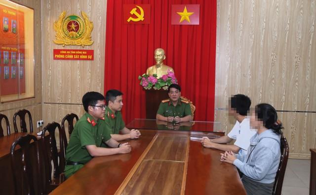 Đồng Nai: Giải cứu nam sinh viên khỏi vụ "bắt cóc online" - Ảnh 1.