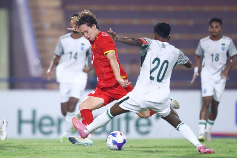 U.23 Việt Nam thay nhau ghi bàn, U.23 Singapore quá khó để 'bắt bài'- Ảnh 1.