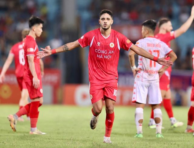 Bảng xếp hạng V-League mới nhất: Ninh Bình rơi xuống tốp 2, HAGL vẫn áp chót- Ảnh 1.
