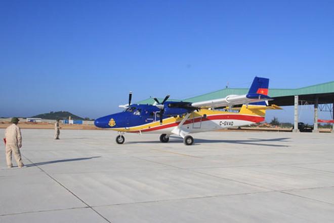Điểm đặc biệt của thủy phi cơ DHC-6 tham gia diễu binh trên biển - Ảnh 2.