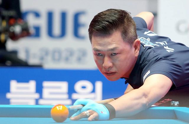 Billiards: Cơ thủ Việt Nam đánh bại 'vua múa' Thổ Nhĩ Kỳ tại PBA- Ảnh 1.