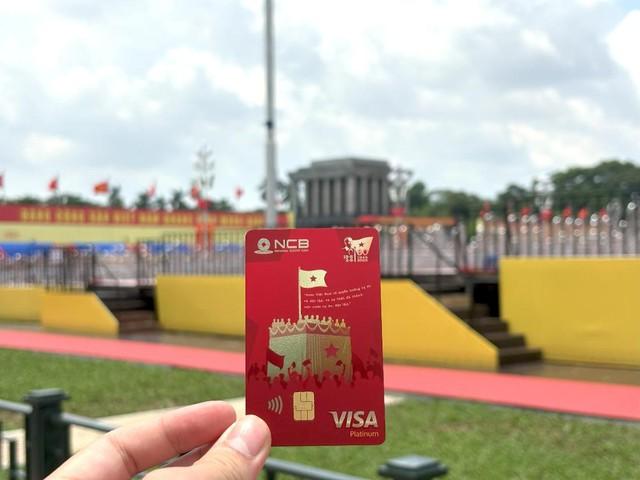 Ngắm những khung hình rực rỡ của thẻ NCB Visa Tự hào check-in dịp Quốc khánh- Ảnh 2.