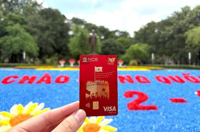 Ngắm những khung hình rực rỡ của thẻ NCB Visa Tự hào check-in dịp Quốc khánh- Ảnh 4.