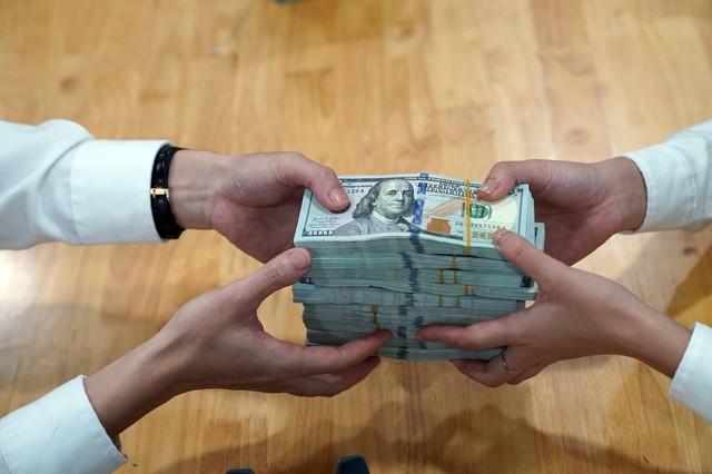 Giá USD hôm nay 17.9.2025: Giảm mạnh trước khi Fed công bố về lãi suất- Ảnh 1.