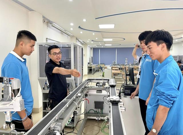 Thúc đẩy tự chủ thực chất trong giáo dục nghề nghiệp - Ảnh 2.