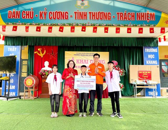 Núi Pháo trao học bổng ‘Ngày mai cho em’ tiếp sức học sinh nghèo đến trường - Ảnh 3.