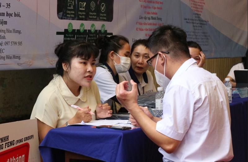 Nhiều việc làm đang cần tuyển gấp, có mức lương đến 25 triệu đồng/tháng- Ảnh 2.