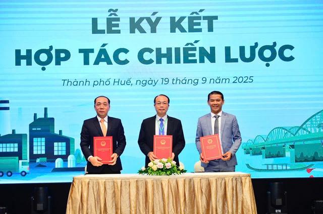 Huế hợp tác FUTA, Kim Long Motor xây dựng đô thị di sản, công nghiệp hiện đại- Ảnh 2.