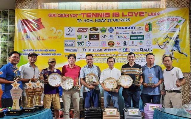 Tennis Is Love 2025: Sân chơi phong trào, lan tỏa yêu thương- Ảnh 4.