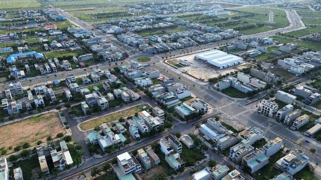 Hộ dân nộp lại 11 , 7 tỉ đồng vụ sai phạm tại dự án sân bay Long Thành - Ảnh 1.