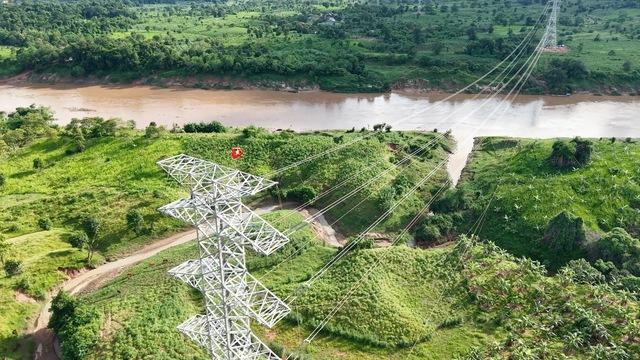 Thấy gì từ việc T&T sớm hoàn thành đường truyền tải điện từ Lào về Việt Nam?- Ảnh 2.