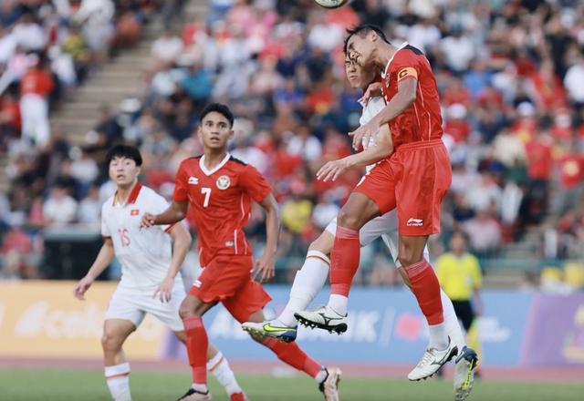 Indonesia vẫn chưa chọn được HLV dự SEA Games 33, cơ hội cho U.23 Việt Nam- Ảnh 1.