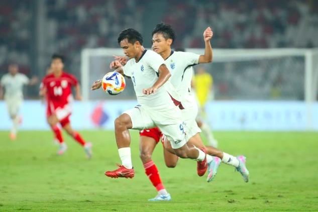 U.23 Việt Nam sở hữu lợi thế lớn khiến U.23 Thái Lan ao ước: Giá mà…
- Ảnh 2.