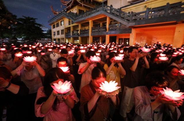 Vu lan 2025: Báo hiếu không chỉ là lời nói, mà là cách ta sống mỗi ngày - Ảnh 4.