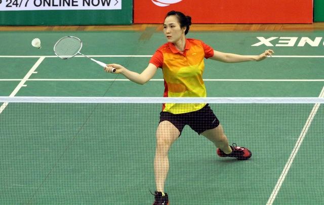 Bà xã tay vợt Tiến Minh thắng 'chẻ tre' ở giải cầu lông Việt Nam mở rộng- Ảnh 1.