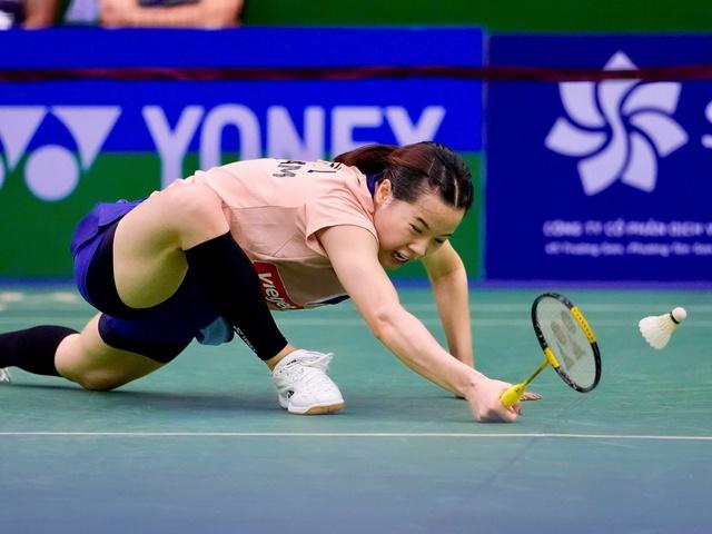 Nguyễn Thùy Linh ngược dòng ngoạn mục, đánh bại nhà vô địch SEA Games 30 Kisona Selvaduray - Ảnh 2.