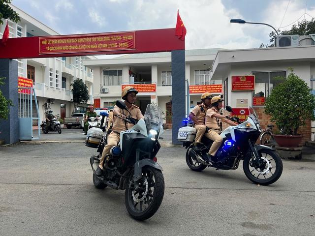 Công an TP.HCM tổng xử lý xe khách, bến bãi ngay sau phản ánh của Thanh Niên- Ảnh 3.