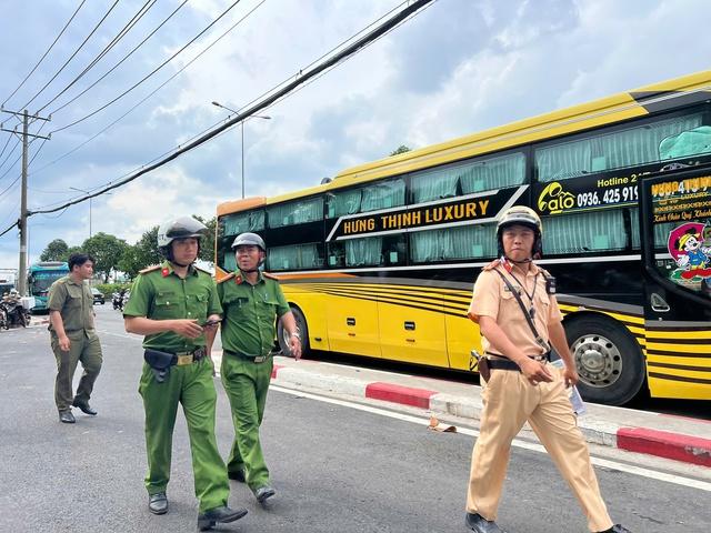 Công an TP.HCM tổng xử lý xe khách, bến bãi ngay sau phản ánh của Thanh Niên- Ảnh 4.