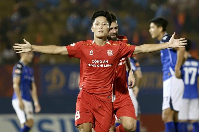 Bảng xếp hạng V-League mới nhất: Thầy trò HLV Lê Huỳnh Đức vững tốp 2, đội của HLV Anh Đức thì…- Ảnh 2.