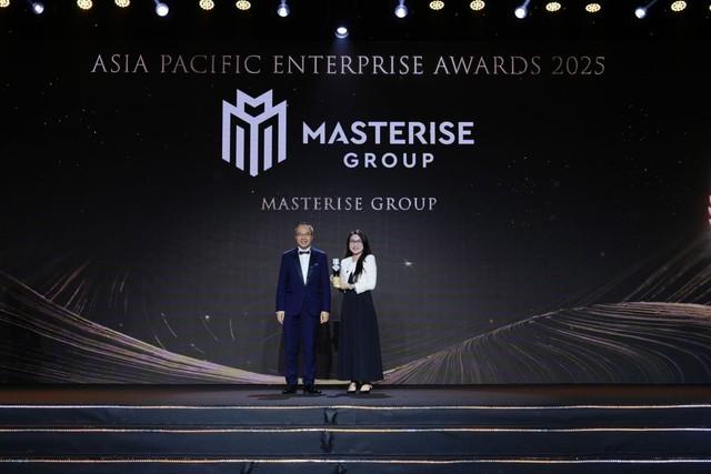 Masterise Group giành chiến thắng “kép” tại giải thưởng doanh nghiệp châu Á 2025 - Ảnh 1.