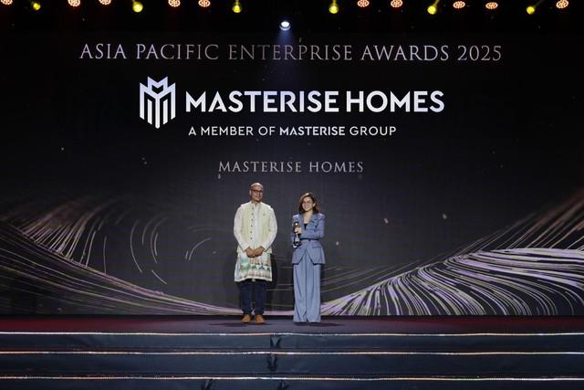 Masterise Group giành chiến thắng “kép” tại giải thưởng doanh nghiệp châu Á 2025 - Ảnh 2.