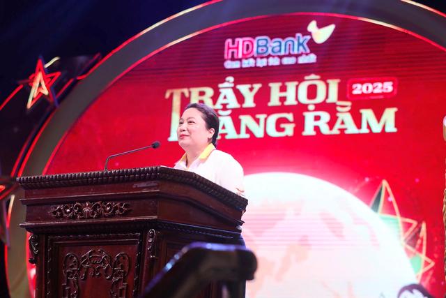 HD Bank - Trái tim sẻ chia cùng ‘Trẩy hội trăng rằm’- Ảnh 3.