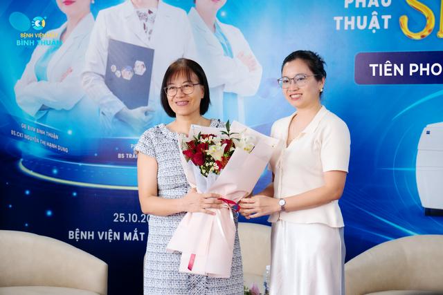 Bệnh viện Mắt Bình Thuận ra mắt công nghệ phẫu thuật khúc xạ SMILE- Ảnh 2.