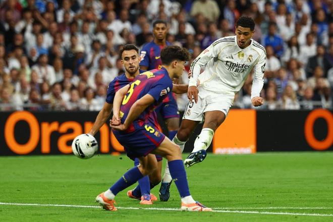 Real Madrid đánh bại Barca ở ‘Siêu kinh điển’: Mbappe cực hay, VAR gây tranh cãi- Ảnh 2.