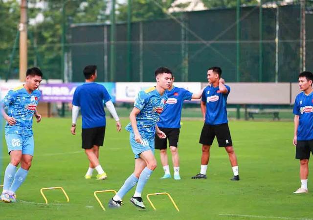 Lịch thi đấu mới nhất U.23 Việt Nam - Qatar: Chờ cầu thủ Việt kiều lên tiếng- Ảnh 1.