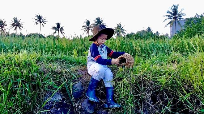 Nhật ký online 'triệu view' của hai cha con - Ảnh 3.