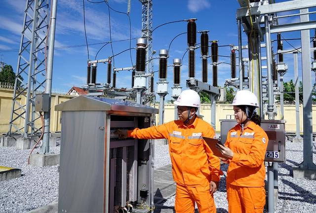 9 tháng EVNNPC đóng điện 54 dự án, khởi công 35 dự án mới- Ảnh 1.