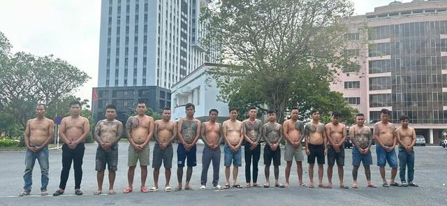 Phá án thần tốc: Bắt bà trùm cung cấp súng cho 'xã hội đen'- Ảnh 3.