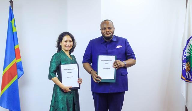 Vingroup mang mô hình siêu đô thị và giao thông xanh tới Congo- Ảnh 1.