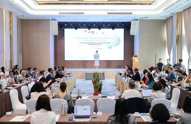 LPBank chung tay cùng Bộ Tài chính thúc đẩy chuyển đổi số xanh cho doanh nghiệp Việt- Ảnh 4.