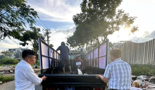 Đà Nẵng: Tổ phản ứng nhanh 'bắt nóng' hàng loạt vụ đổ trộm rác thải, xà bần - Ảnh 4.