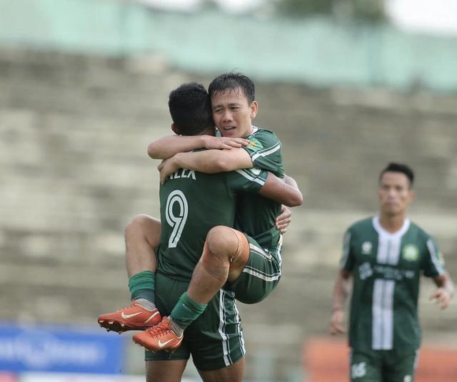 Minh Vương trình diễn phong độ 'hủy diệt', Trường Tươi Đồng Nai đánh bại Long An: Giữ vững ngôi đầu- Ảnh 2.