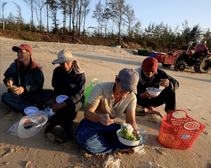 Làng chài thôn Hồ Lân - Ảnh 7.