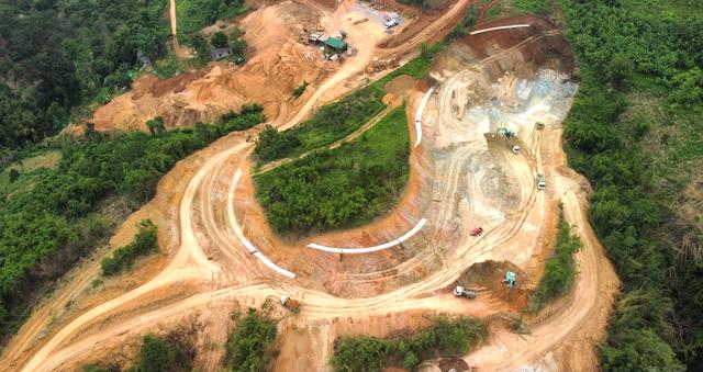 Hàng loạt sai phạm dự án đường Đạo Nghĩa - Quảng Khê, trách nhiệm của ai?- Ảnh 1.