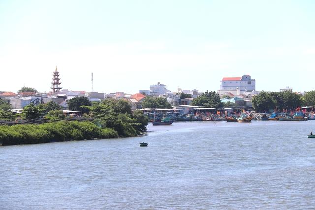 Ngộ độc cá nóc khiến 5 người ở Phan Rí Cửa Lâm Đồng nhập viện cấp cứu - Ảnh 1.