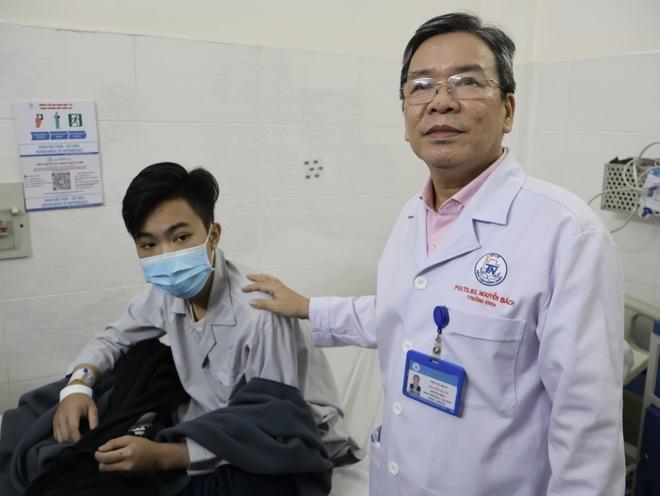 Ngày càng nhiều người trẻ tại TP.HCM bị viêm cầu thận, suy thận biến chứng nặng - Ảnh 2.