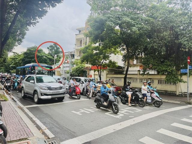 Camera AI của CSGT TP.HCM bắt lỗi rẽ trái khi đèn đỏ ở những giao lộ nào?  - Ảnh 3.