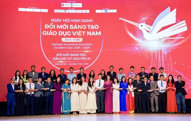 Hàng ngàn chuyên gia giáo dục được vinh danh đổi mới sáng tạo - Ảnh 2.