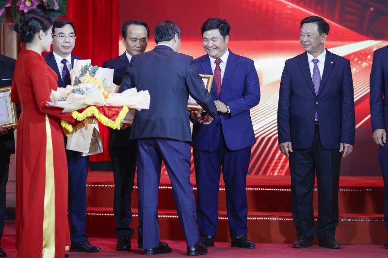 Chủ tịch nước dự lễ trao giải cuộc thi bảo vệ nền tảng tư tưởng của Đảng - Ảnh 6.