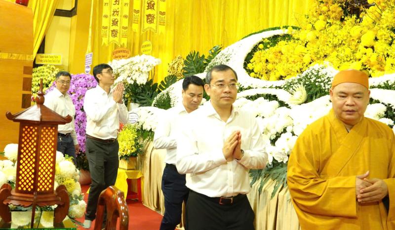 Các đoàn viếng tang trưởng lão hòa thượng Thích Trí Tịnh tại chùa Vĩnh Nghiêm - Ảnh 5.