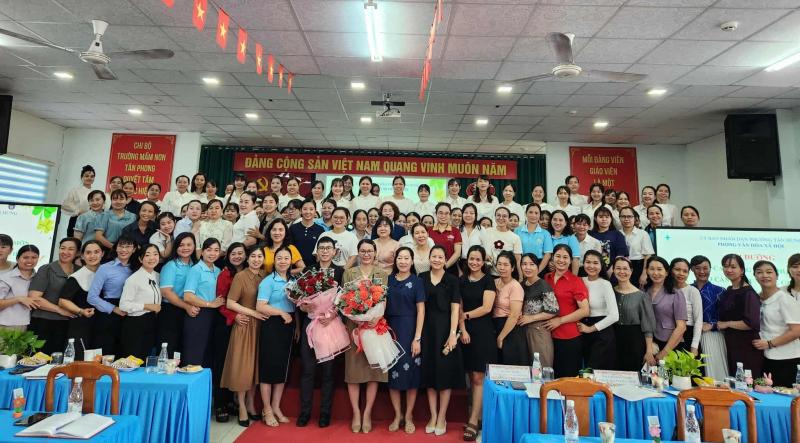 16 hiệu trưởng TP.HCM được phân công là cụm trưởng cụm chuyên môn mầm non - Ảnh 7.