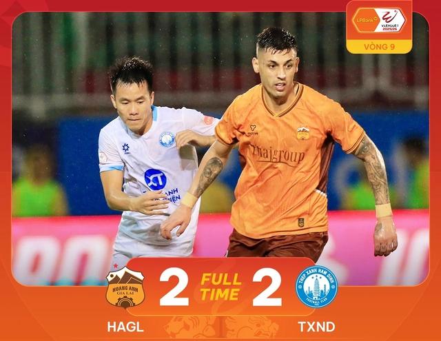 Bảng xếp hạng V-League mới nhất: CLB CAHN bám đuổi quyết liệt ngôi đầu, HAGL không còn chạm đáy- Ảnh 1.