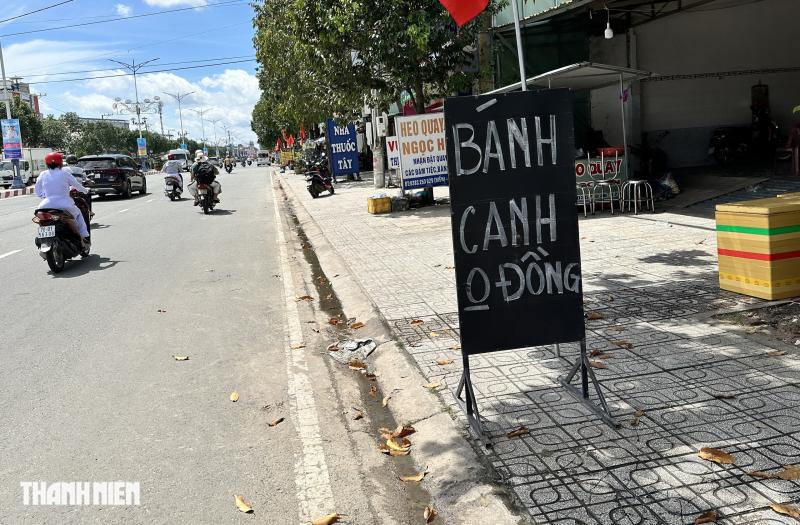 Tòa thánh Tây Ninh chào đón Hội yến Diêu Trì Cung với Biển hiệu 0 đồng rợp đường - Ảnh 1.