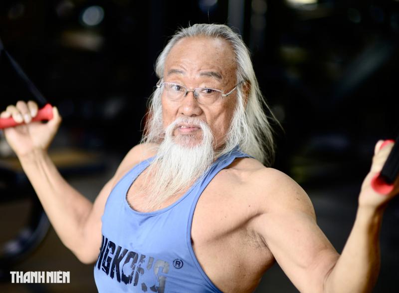 Ông Ừng A Pẩu - Gymer 71 tuổi với phong cách thể hình không tuổi - Ảnh 6.