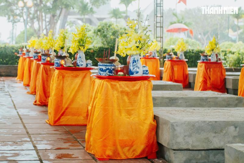 Truy điệu và an táng 34 hài cốt liệt sĩ tại quy tập tại P.Quảng Trị- Ảnh 6.