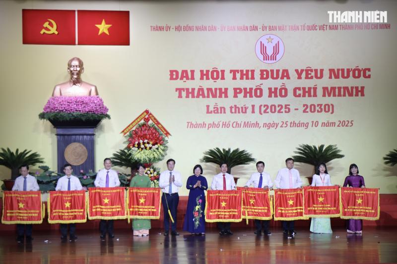 TP.HCM thi đua yêu nước khẳng định vị thế đô thị sáng tạo, nghĩa tình- Ảnh 5.